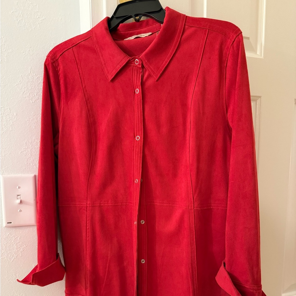 Soft Surronding Coral Red faux suede tunic with snap front and cuff sleeves.